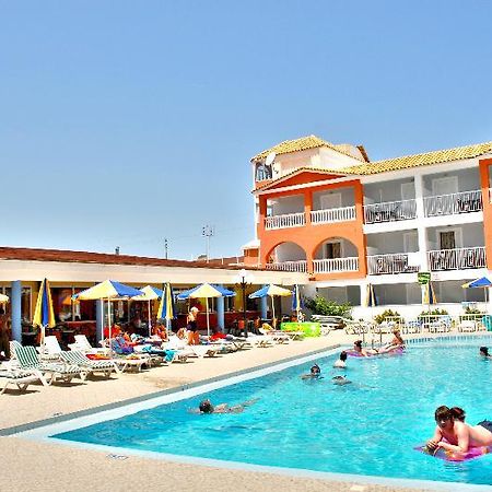 Planos Apart Hotel Екстериор снимка